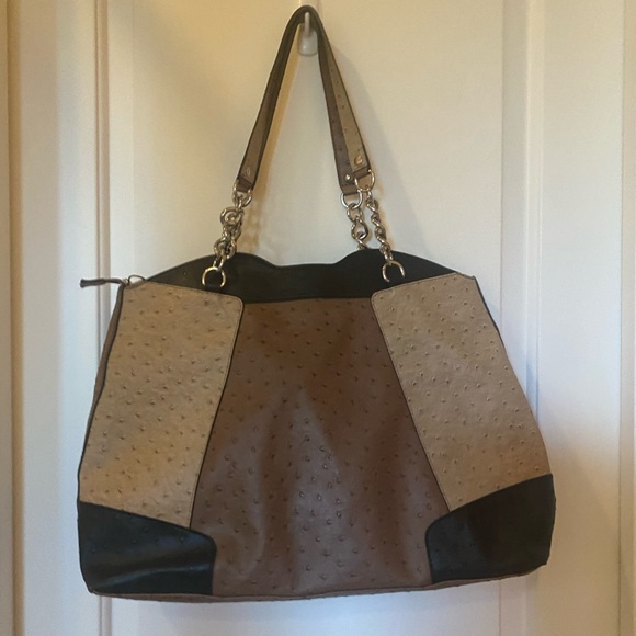 Guess Y2K Tan 2 Tone Ostrich Handbag - Picture 3 of 6